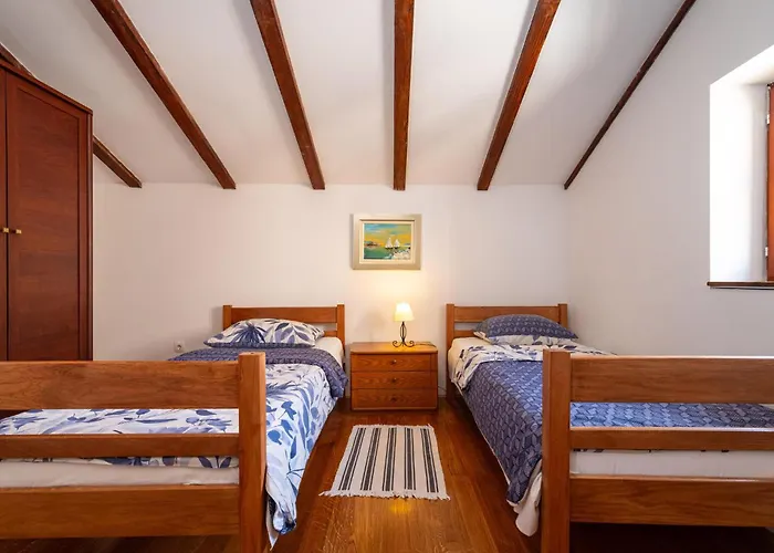 Gorgeous In Vikendica